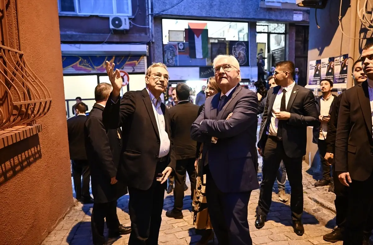Almanya Cumhurbaşkanı Masumiyet Müzesi'ni ziyaret etti