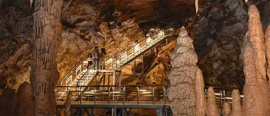 Karaca Mağarası'nda turizm sezonu başladı