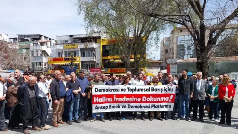 “Siyasal iktidar yargıyı alet ederek hukuka aykırı kararlar veriyor”