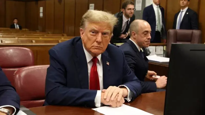 Trump’ın Pazartesi günü New York’ta başlayan tarihi ‘sus payı’ davasında jüri seçimi devam ediyor