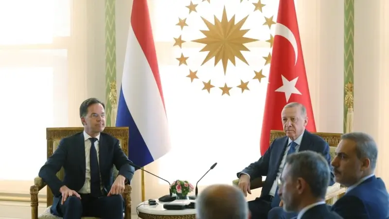 “Türkiye Rutte'nin NATO genel sekreterliği adaylığını destekleyecek”