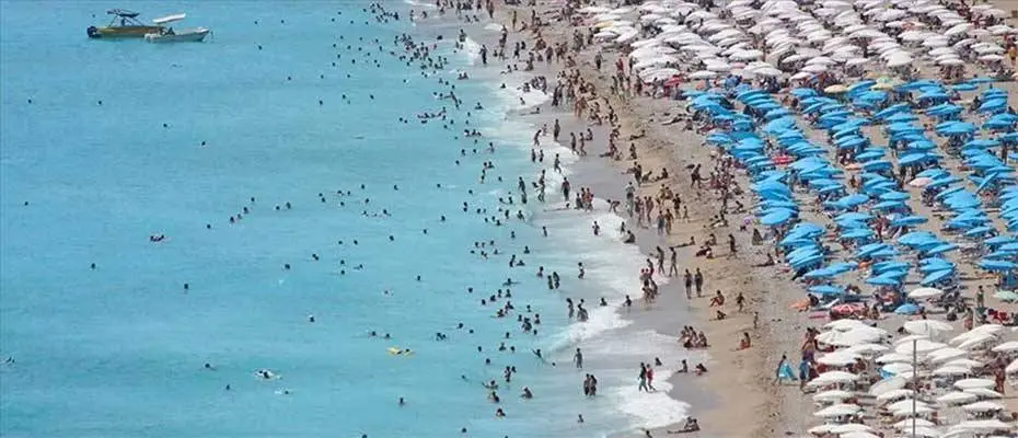 Yerli turistler geçen yıl seyahate 229,8 milyar lira harcadı