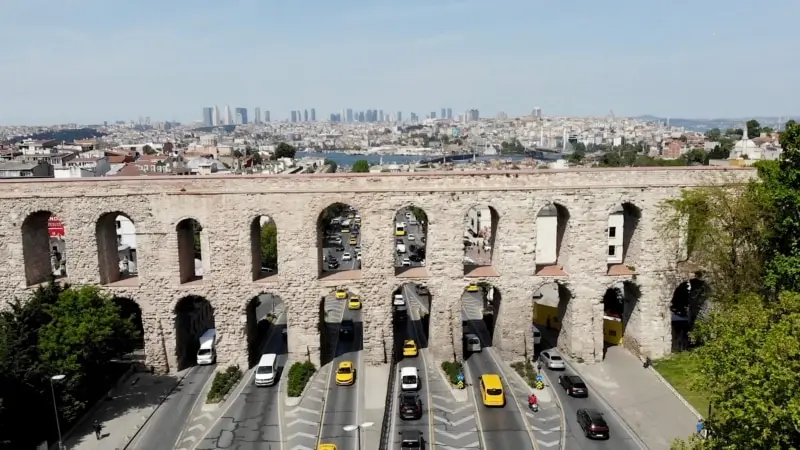 Bozdoğan Su Kemeri ve Saraçhane Meydanı nasıl gündem oldu?