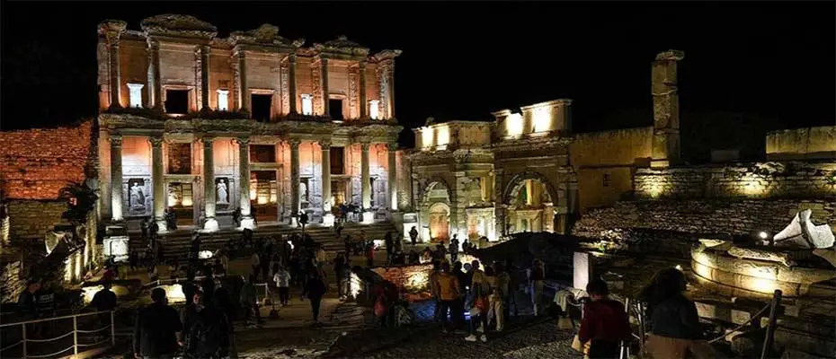 Efes Antik Kenti'nde gece müzeciliği tanıtım toplantısı yapıldı