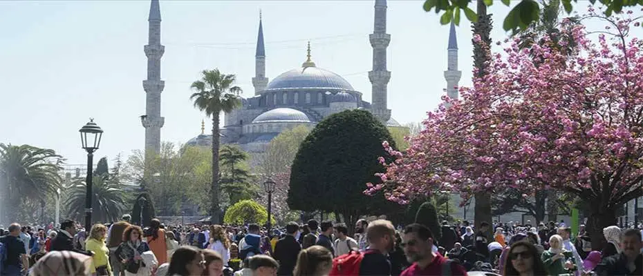 3 ayda yaklaşık 3,8 milyon yabancı ziyaretçi