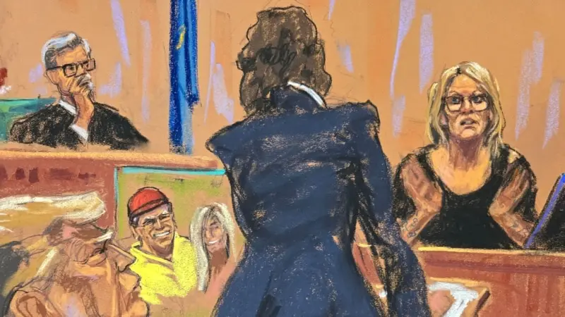 Trump’la ilişki yaşadığını iddia eden Daniels mahkemede ifade verdi