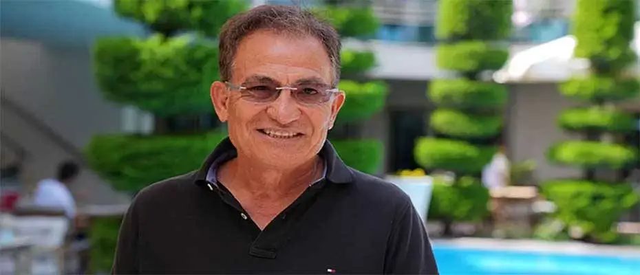 Bayram tatilinde Çeşme'nin otelleri de plajları da doldu
