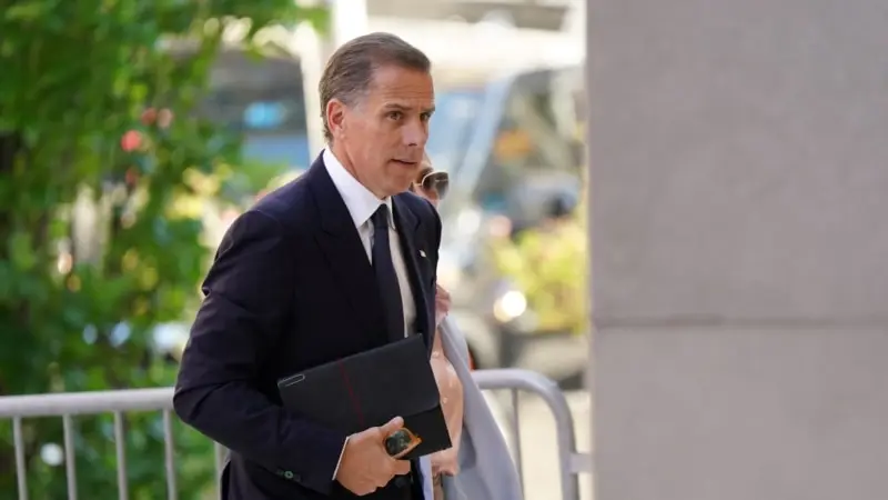 Hunter Biden’ın ceza davasında iddia makamından jüriye “Hiç kimse hukukun üzerinde değil” mesajı