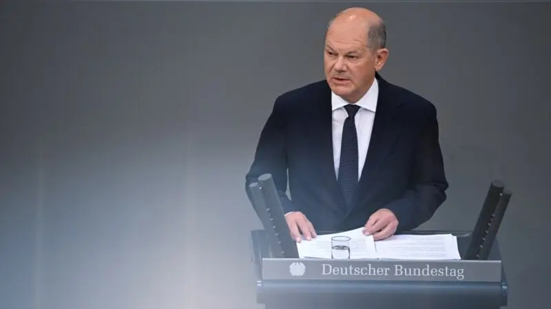 Scholz, Alman silahlarının Rusya’ya yönelik kullanımını savundu