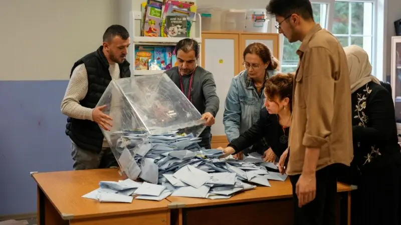 Üç ilçede ve dört beldede yenilenen seçim sonuçları belli oldu
