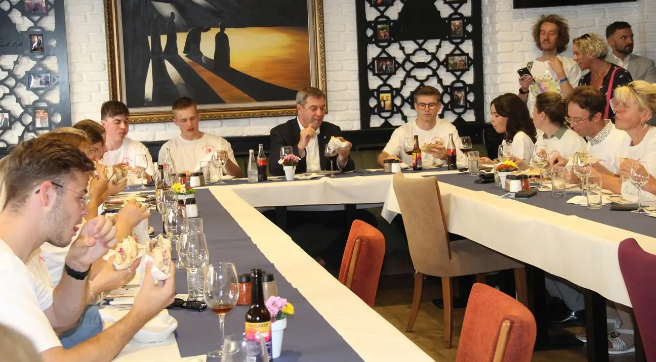 Türk dostu dönerci Başbakan Söder