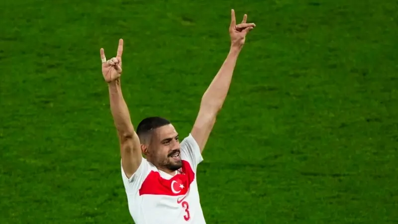 Gündem Merih Demiral’in bozkurt selamlı gol sevinci: Hollanda maçında oynayacak mı?