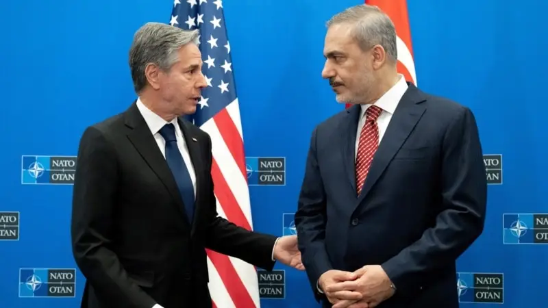 Blinken ve Fidan telefonda görüştü