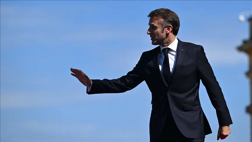 Solcu partiden Cumhurbaşkanı Macron'u azletme tehdidi