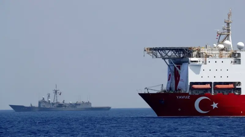 Türkiye'nin büyük deniz gücü olma hedefi komşularını alarma geçiriyor