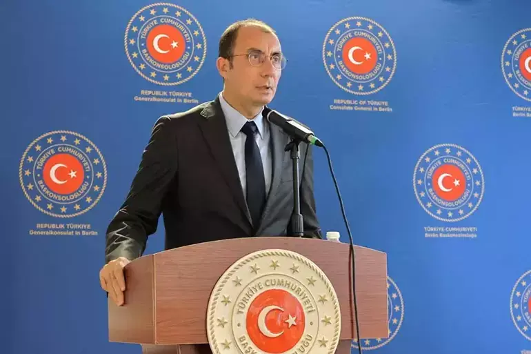 Türkçemizi ve kültürümüzü yeni nesillere öğretelim!