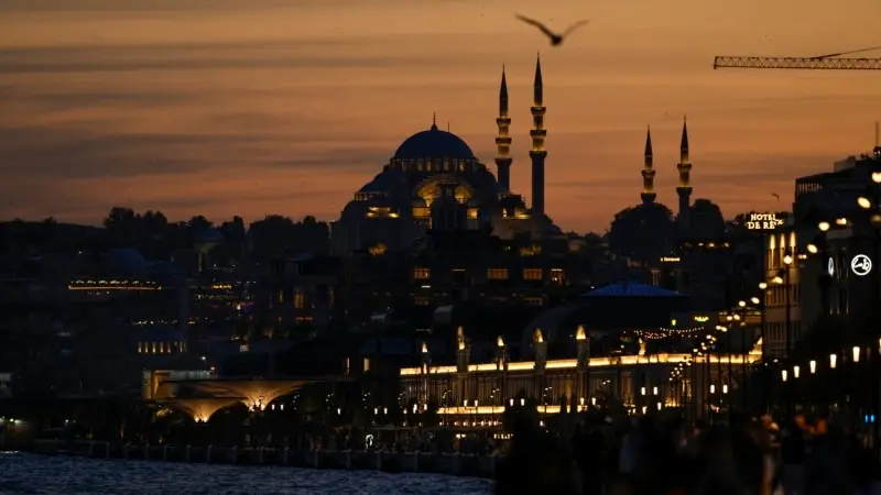 Pew anketine göre kamuoyu Türkiye’de iktidar ve demokrasiye nasıl bakıyor?