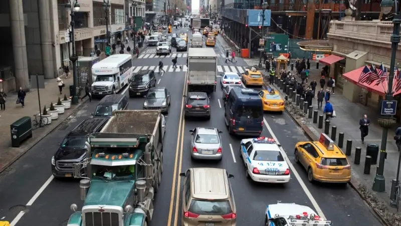 Manhattan’a ücretli araç girişi 5 Ocak’tan itibaren başlayacak, Trump uygulamaya karşı çıktı