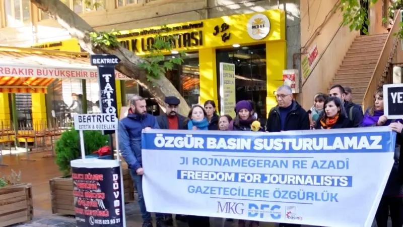 Yedisi gazeteci 231 kişinin gözaltına alındığı operasyonlara Diyarbakır’dan tepki