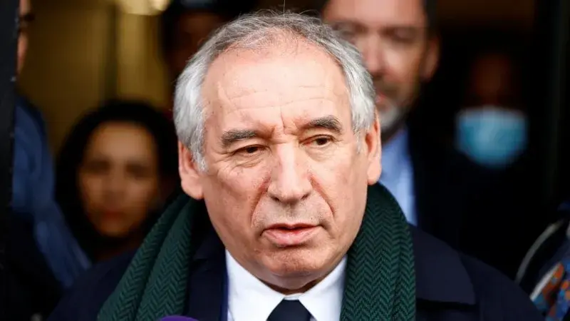 Fransa’nın yeni Başbakan'ı, “çiftçi çocuğu, demokrat” François Bayrou