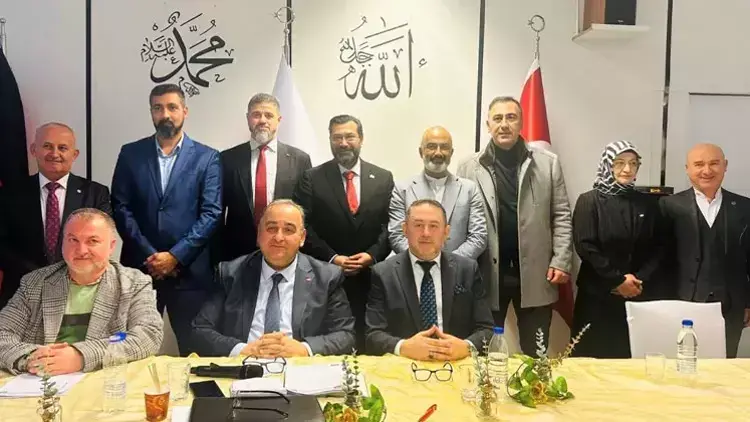 Uğur Cankurt yeniden başkan seçildi