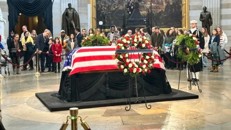Başkent Washington’da Amerikalılar eski Başkan Carter’a veda ediyor