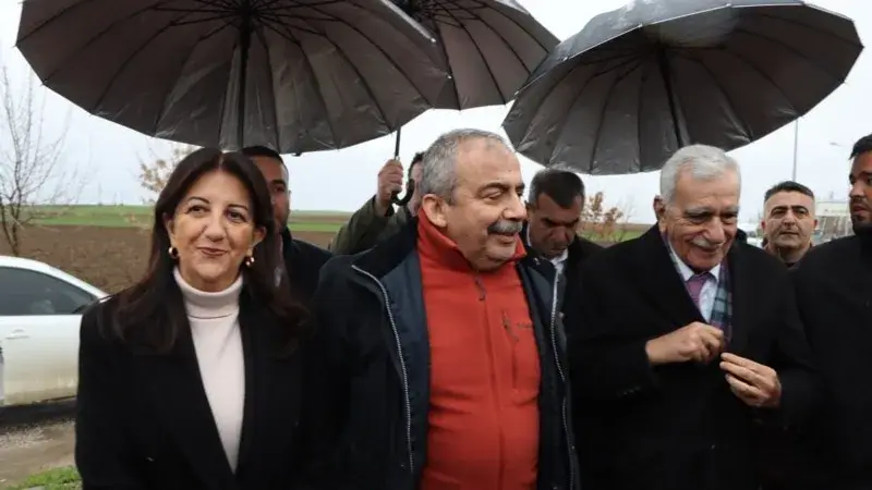 “Kürtler’in çoğunun yönü de yüzü de Türkiye'ye dönüktür”