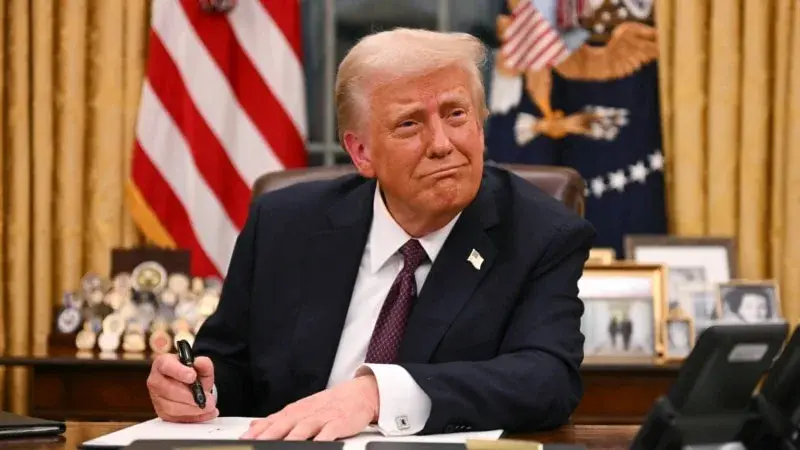 Trump'ın başkanlık kararnameleri WHO ve Paris İklim Anlaşması'ndan çekilmeyi içeriyor