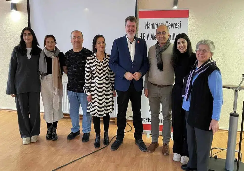 Hamm AKM'de Kahvaltılı Toplantı: Toplum ve Siyaset Bir Arada