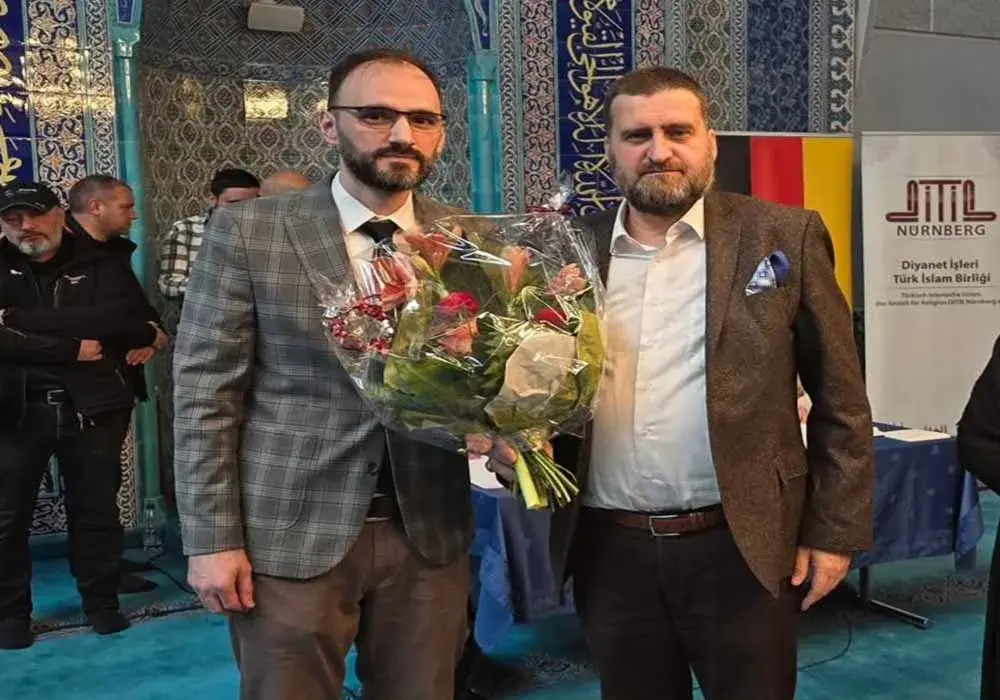 Eyüp Sultan Camiinden yeni yönetim