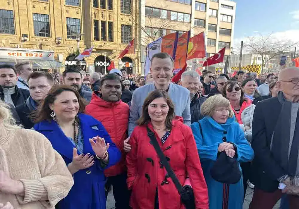 Hannover CHP Birliği'nden Demokrasi ve Adalet İçin Güçlü Protesto