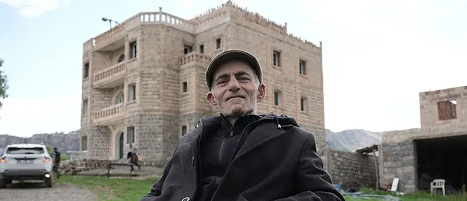 Keldaniler yıllar önce terk ettikleri köylerine geri dönüyor
