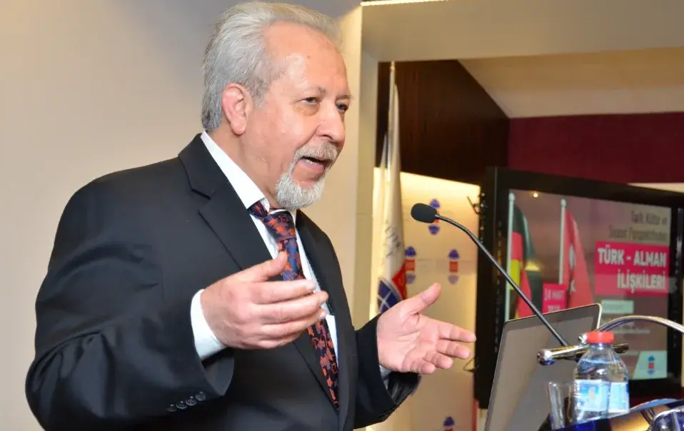 Saadet Partisi Hamburg Bölge Teşkilatı'ndan “Almanya’da kültür tarihimiz” konferansı