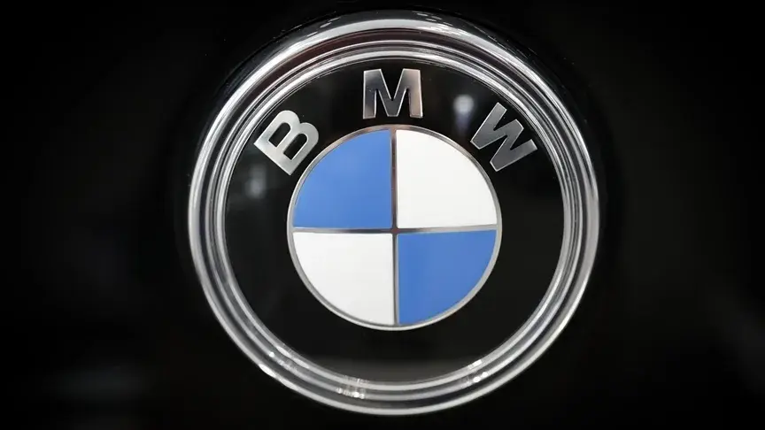 BMW Grubu, Çin'deki zayıflığa rağmen satışlarını ikinci çeyrekte artırdı