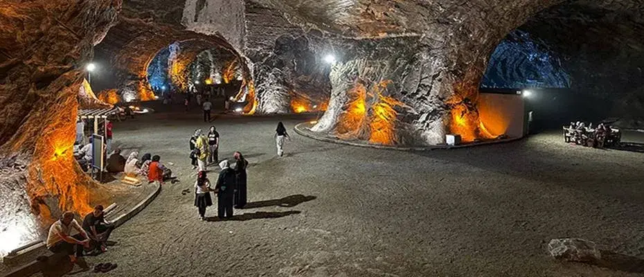 Yeraltındaki Iğdır Tuz Mağaraları sıcaktan bunalanlara serin bir nefes sunuyor