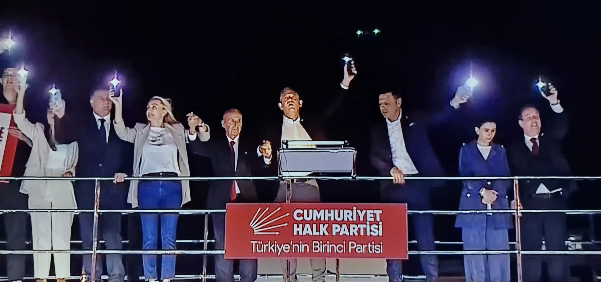 Özgür Özel’den Sert İktidar Eleştirisi: “AKP Belediyeciliği Rant, CHP Belediyeciliği Halkçıdır”