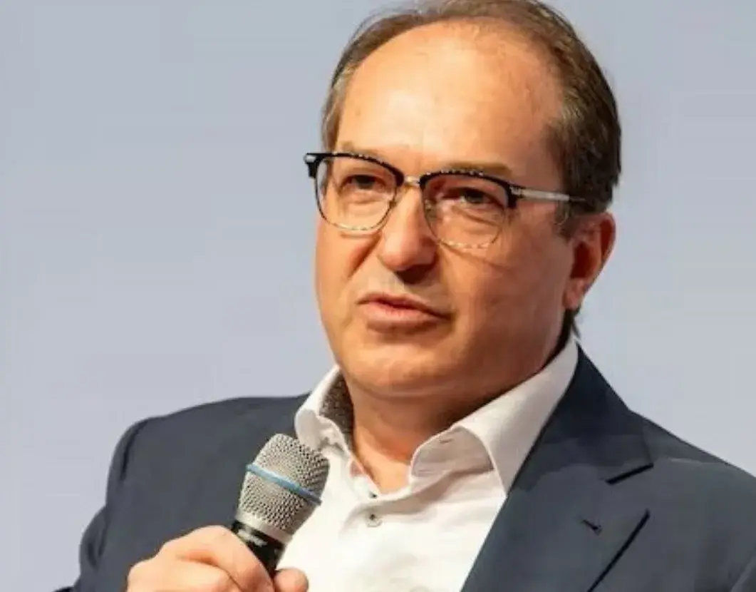 Bundesinnenminister Alexander Dobrindt entschlossen bei Abschiebungen