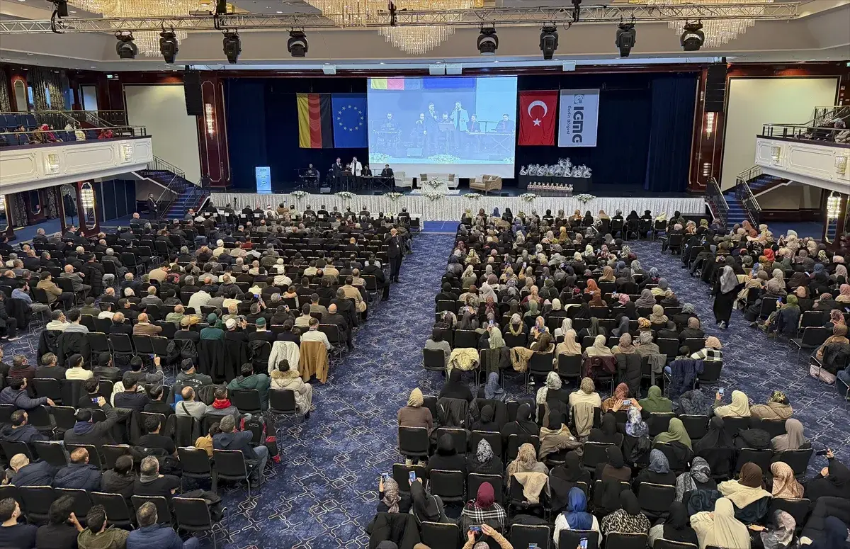 Berlin'de "Maide-i Kur'an Programı" düzenlendi