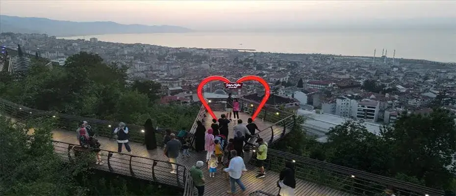 Yerli turistlerin seyahat harcamaları üçüncü çeyrekte 276,1 milyar liraya ulaştı