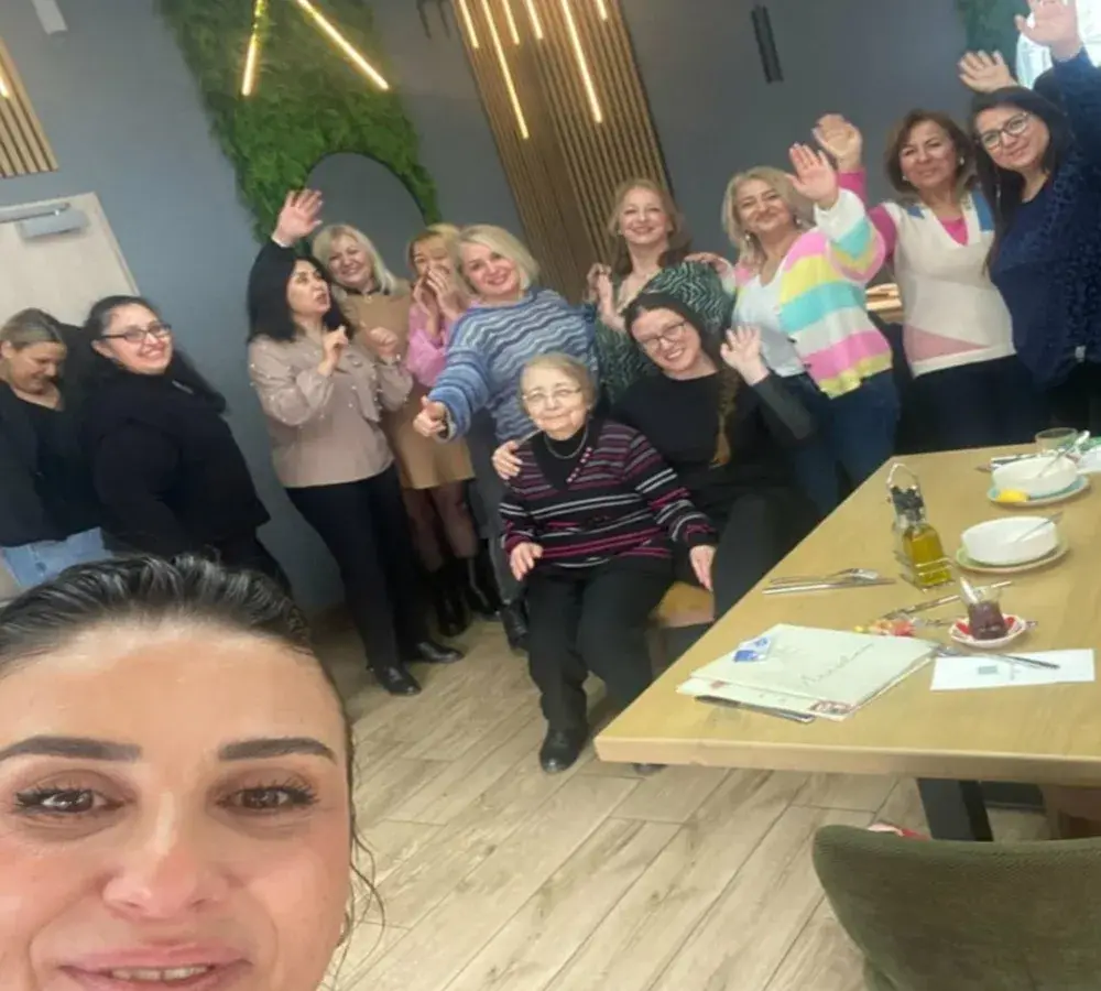 Nürnbergli Hanımlar Facebook Grubundan Anlamlı Dayanışma