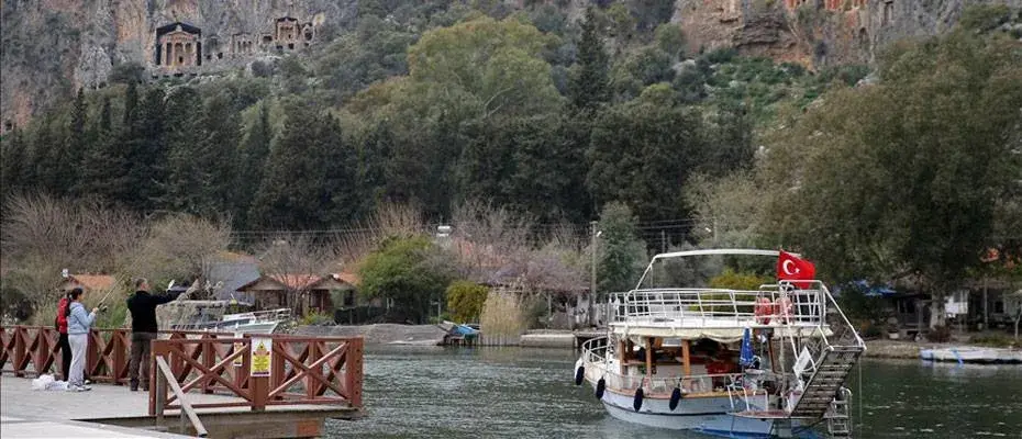 Dalyan bayramda yerli turistleri bekliyor