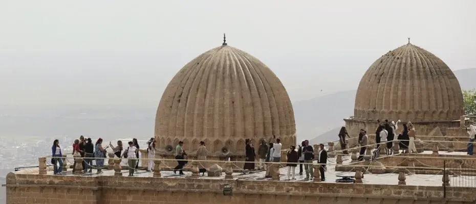 Mardin, turizmde ilkbahar bereketini yaşıyor