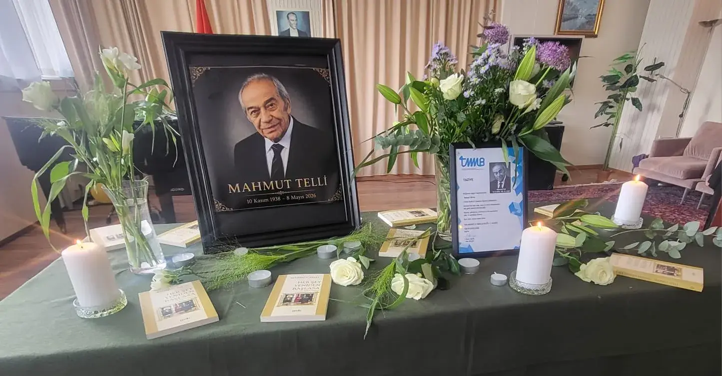 Frankfurt’ta Mahmut Telli’ye Duygu Dolu Veda