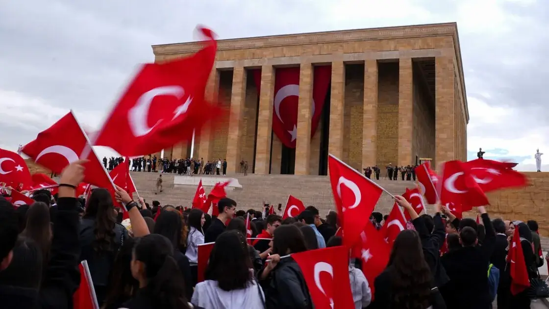 19 Mayıs Atatürk'ü Anma, Gençlik ve Spor Bayramı kutlanıyor