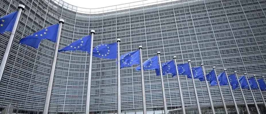 Ruslar‘a verilen Schengen vizelerine kısıtlama çağrısı