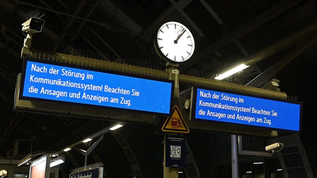 Almanya’da telsiz arızası nedeniyle ülke genelinde tren seferleri durduruldu